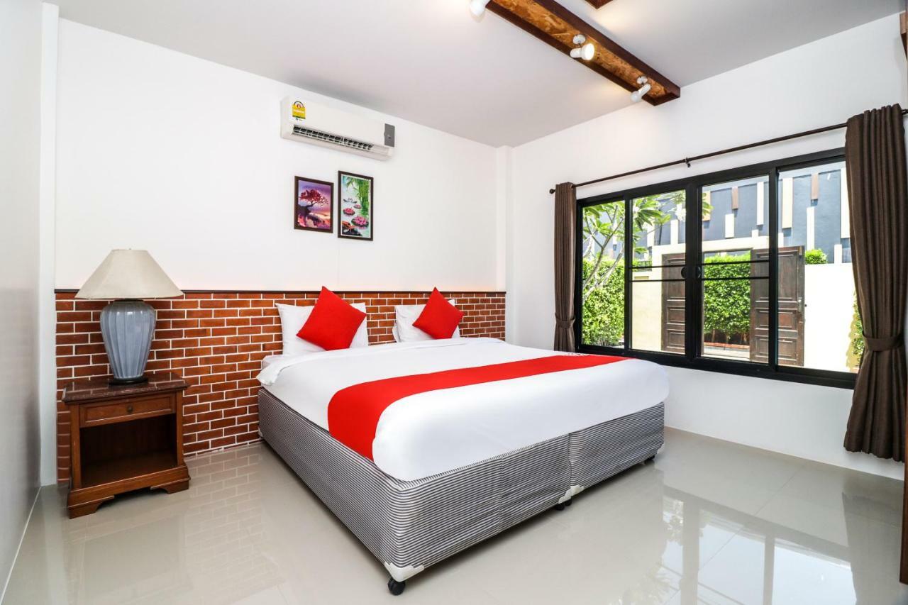 Baan Noppadol Loft โรงแรม 3*